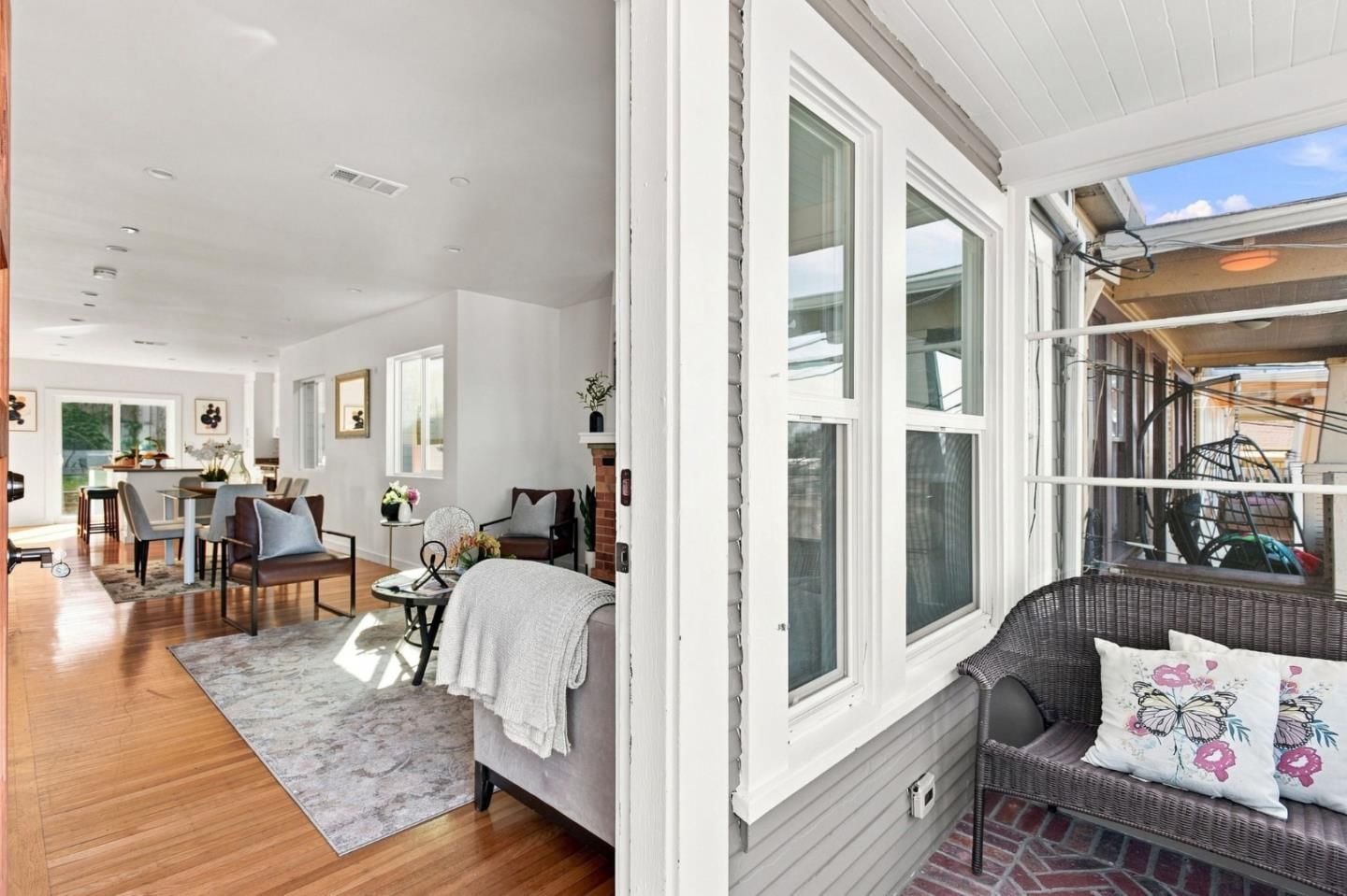 MLS Listing Photo 4