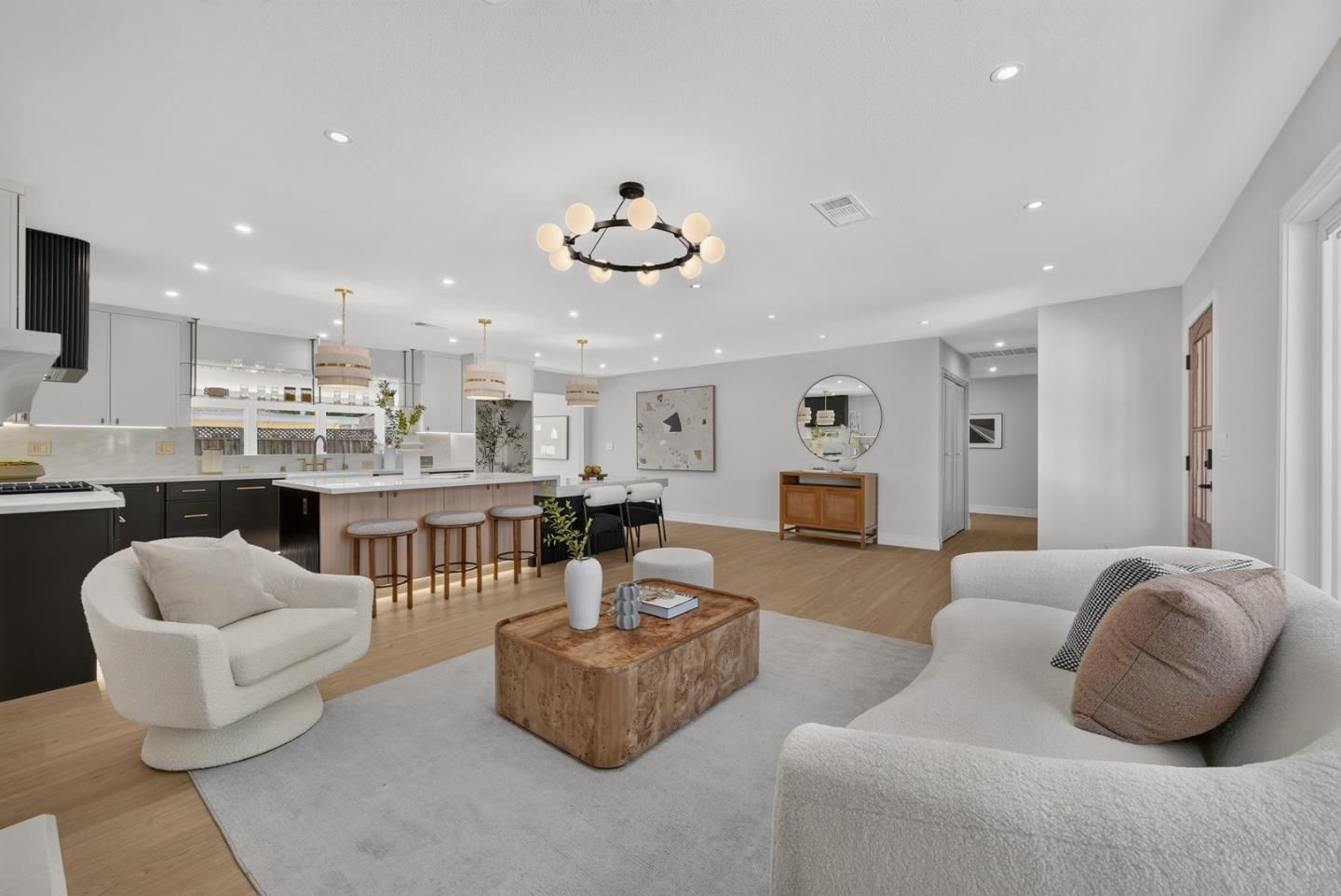 MLS Listing Photo 4