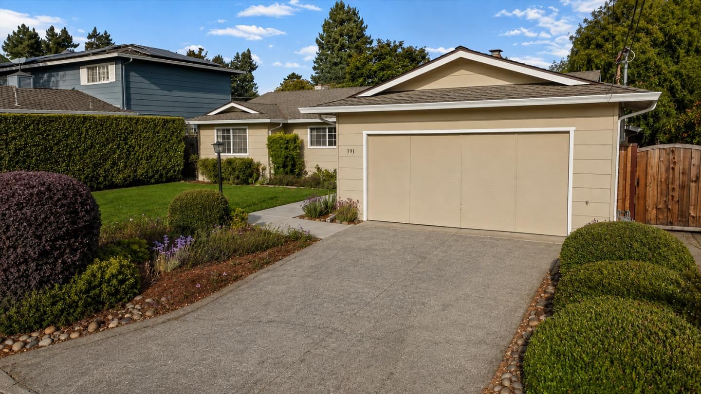 MLS Listing Photo 4