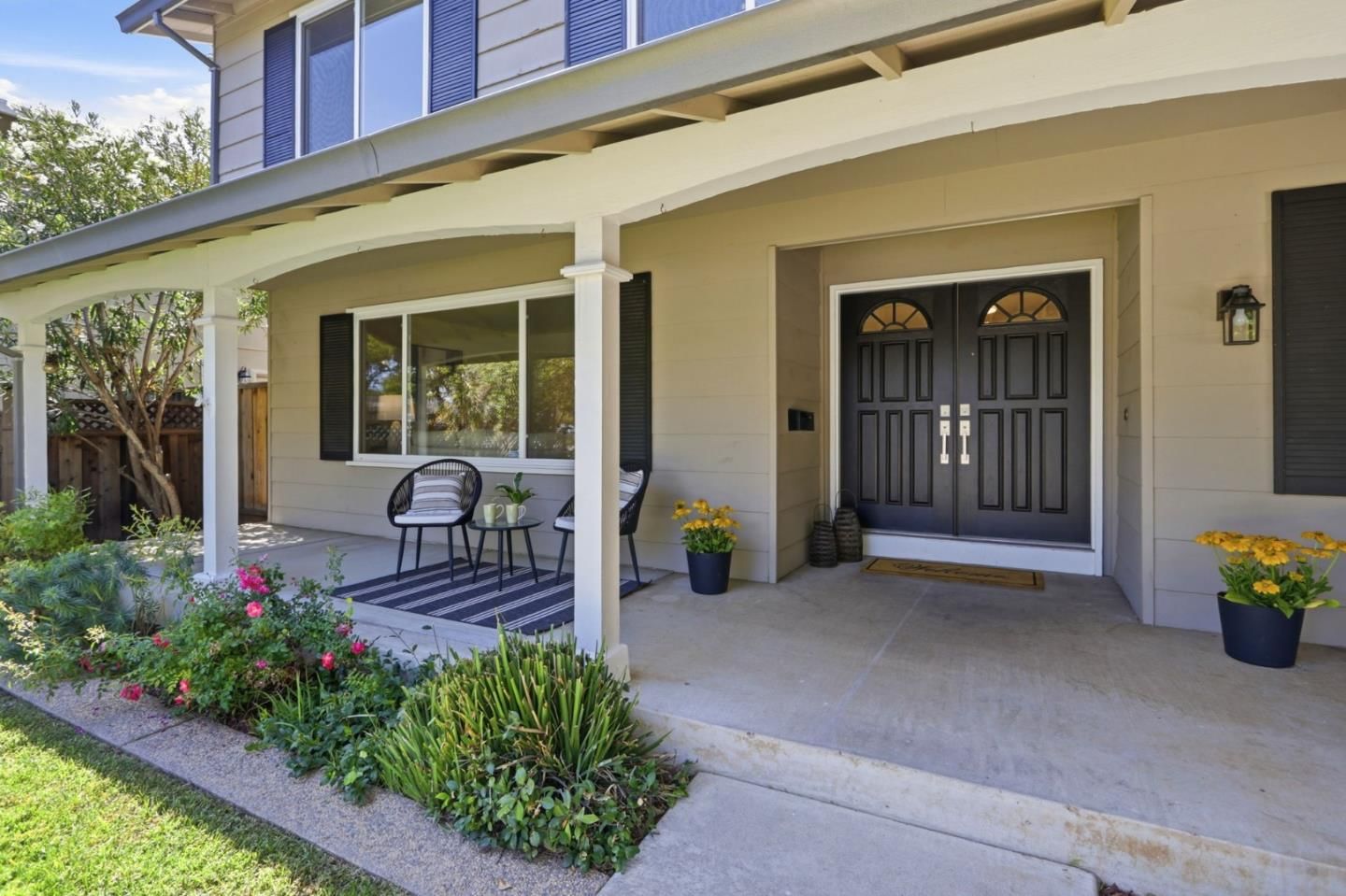 MLS Listing Photo 4
