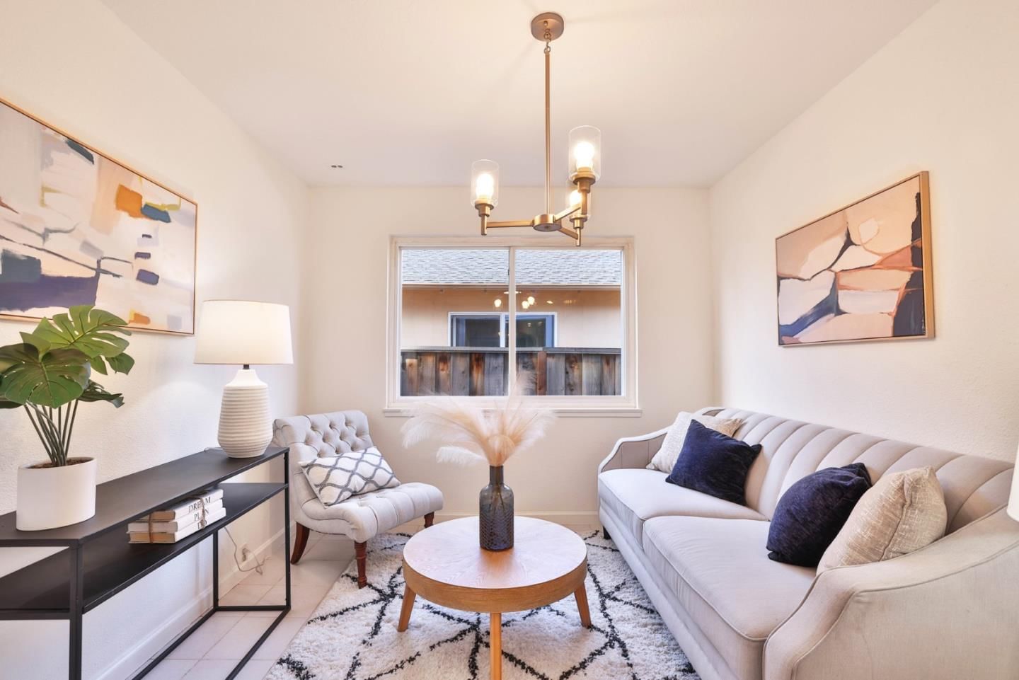 MLS Listing Photo 4