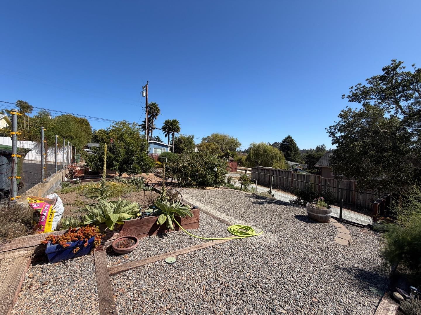 MLS Listing Photo 2