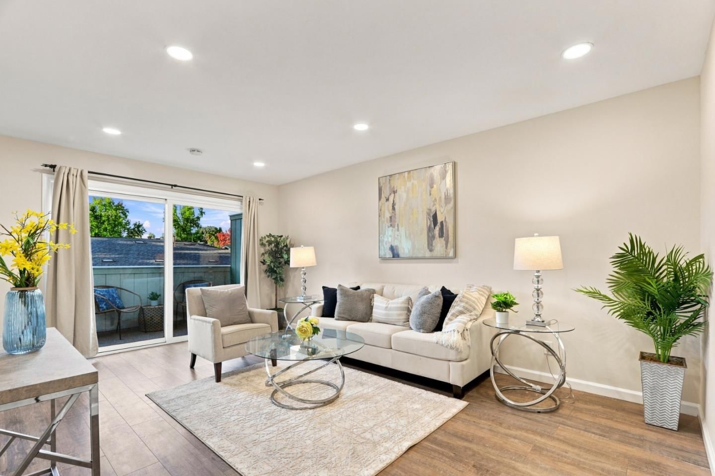 MLS Listing Photo 3