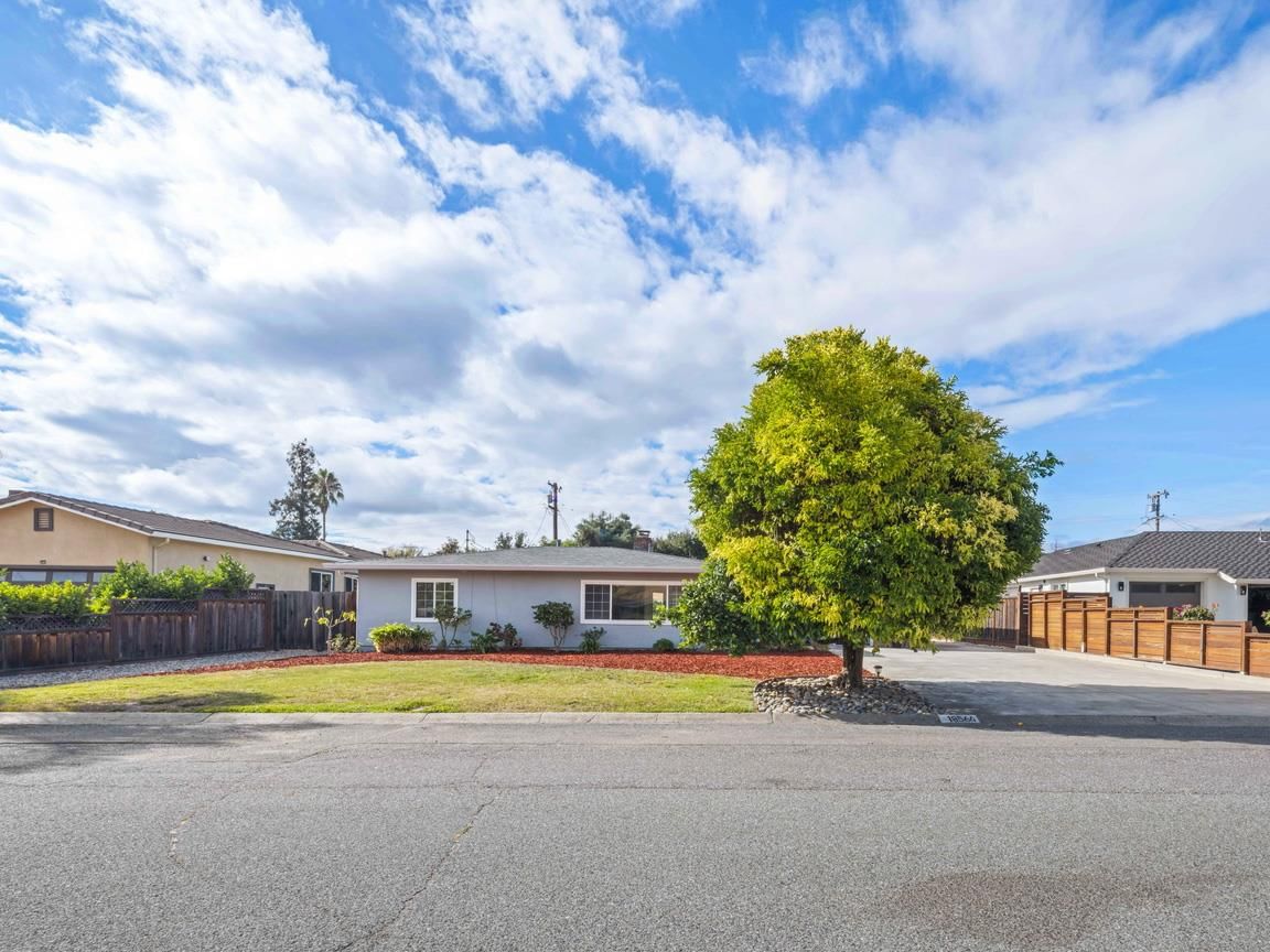 MLS Listing Photo 2