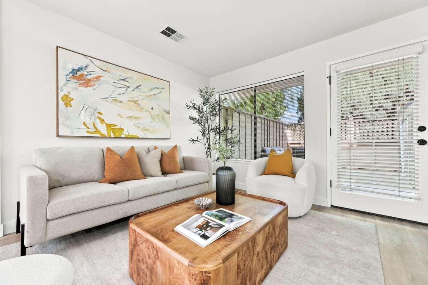 MLS Listing Photo 2