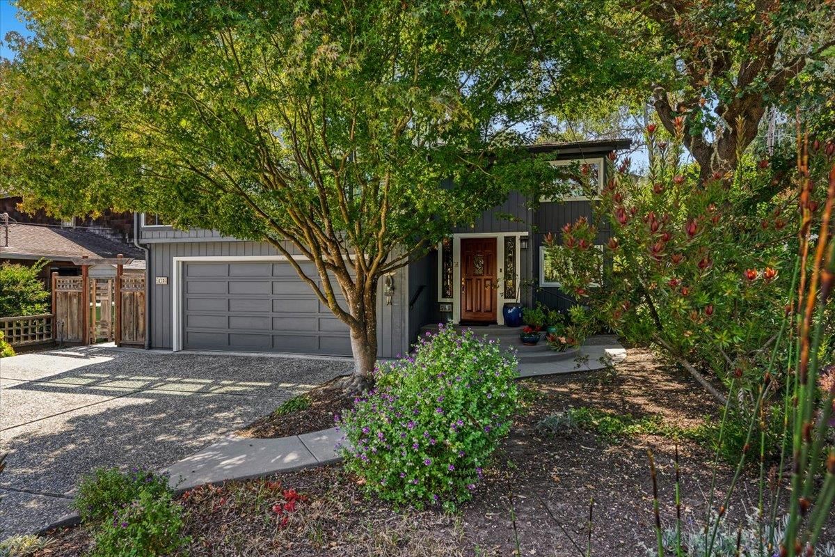 MLS Listing Photo 3