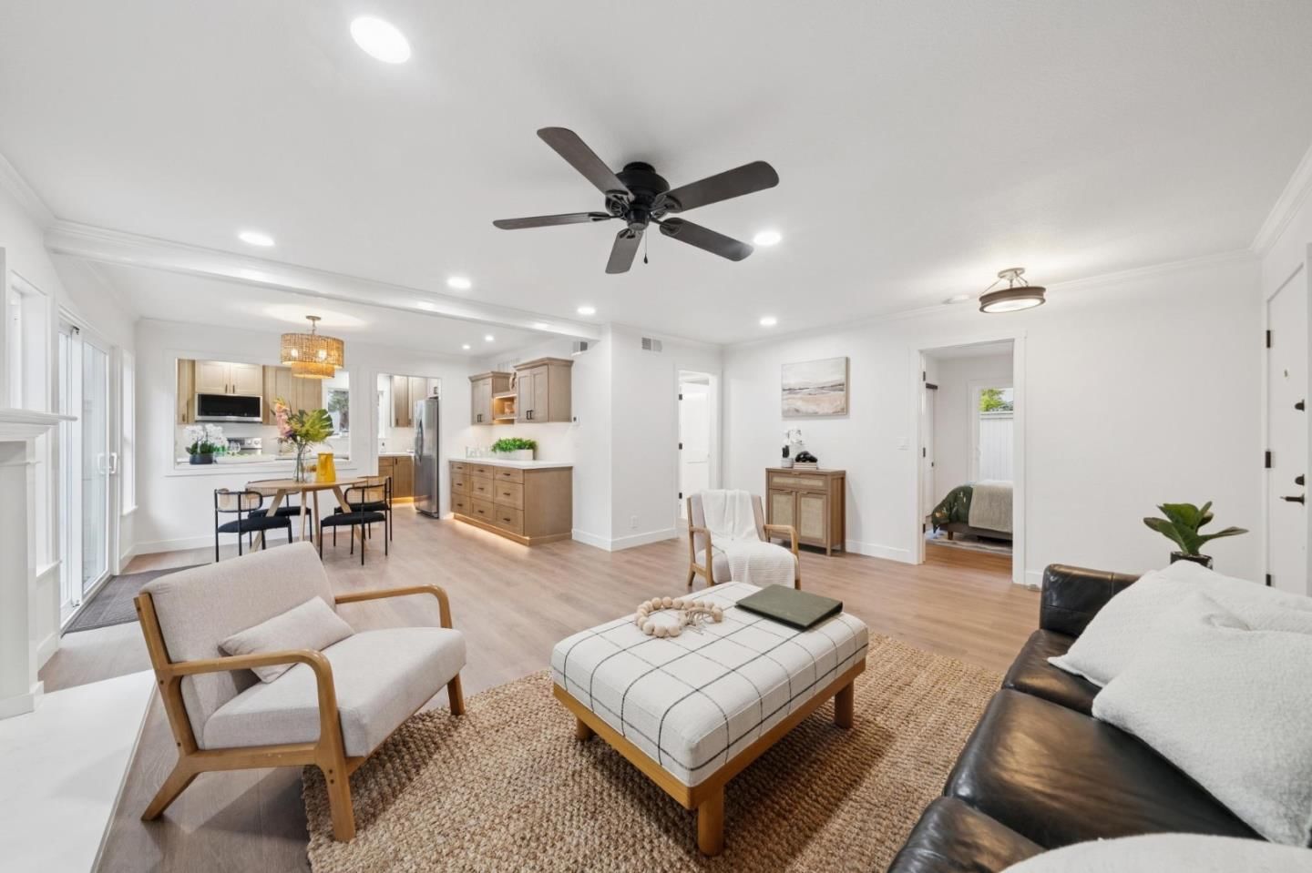 MLS Listing Photo 1