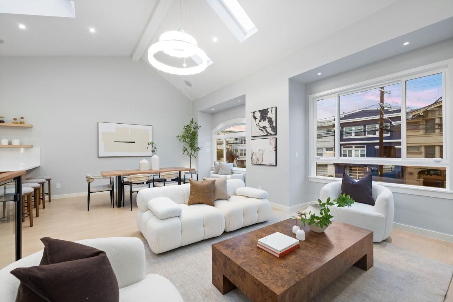 MLS Listing Photo 3