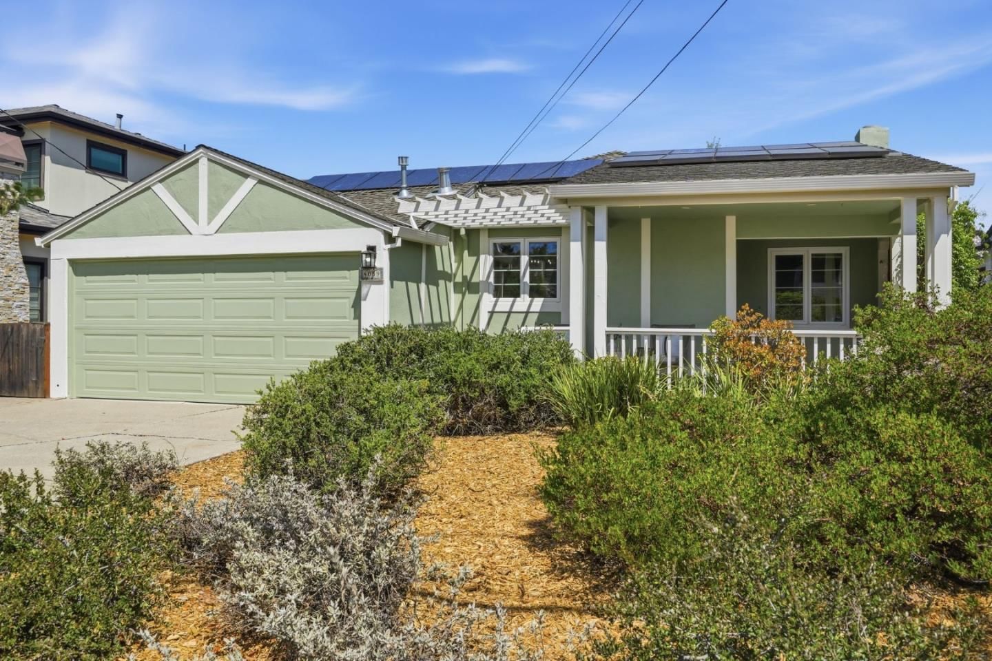 MLS Listing Photo 2