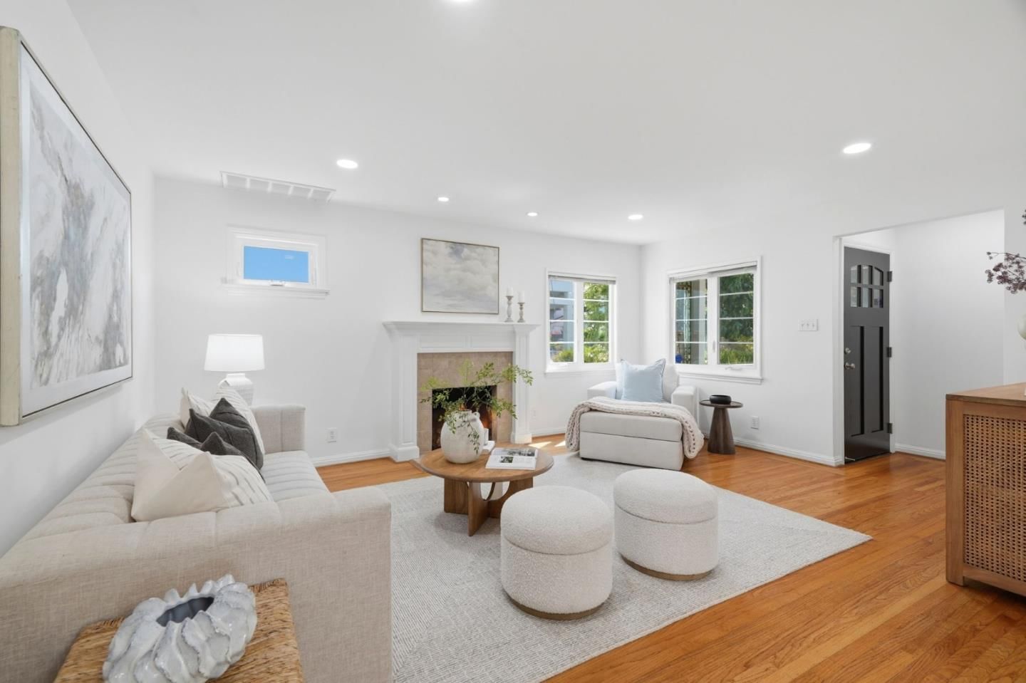 MLS Listing Photo 4