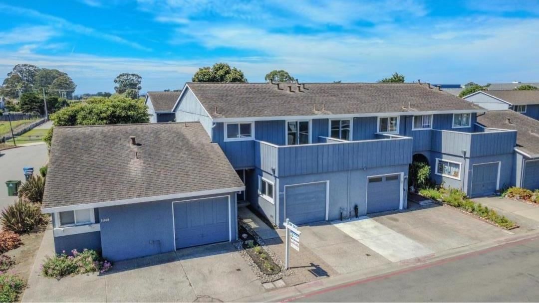 MLS Listing Photo 2