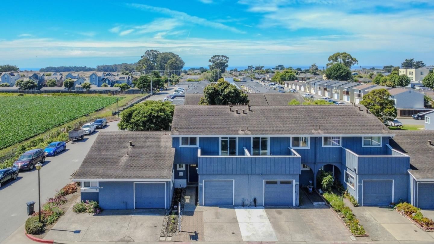 MLS Listing Photo 3