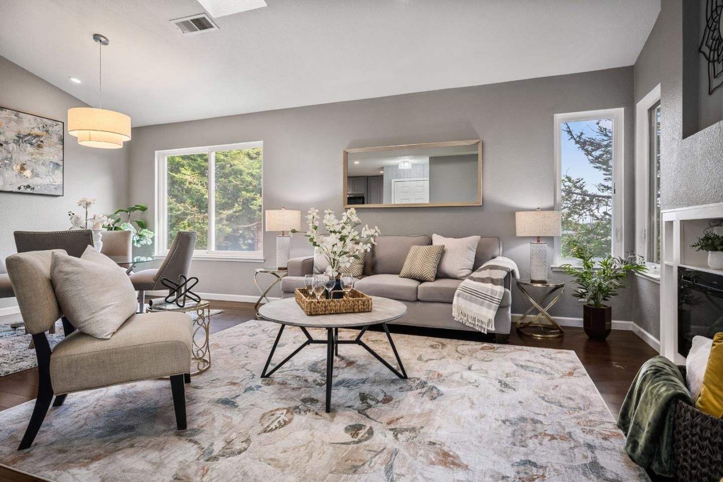 MLS Listing Photo 4