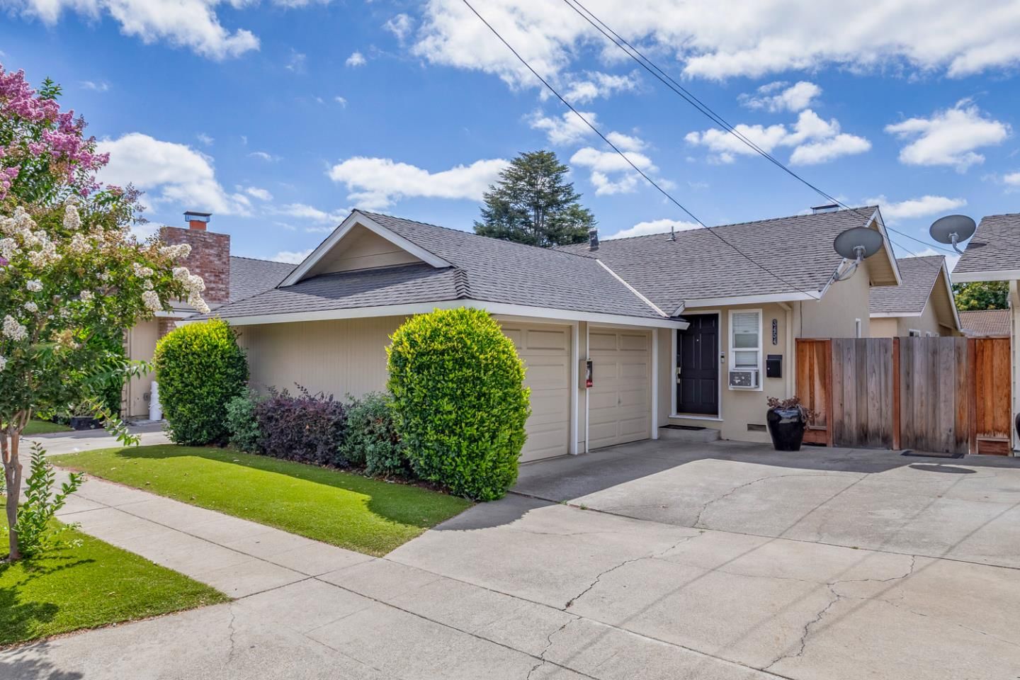 MLS Listing Photo 4