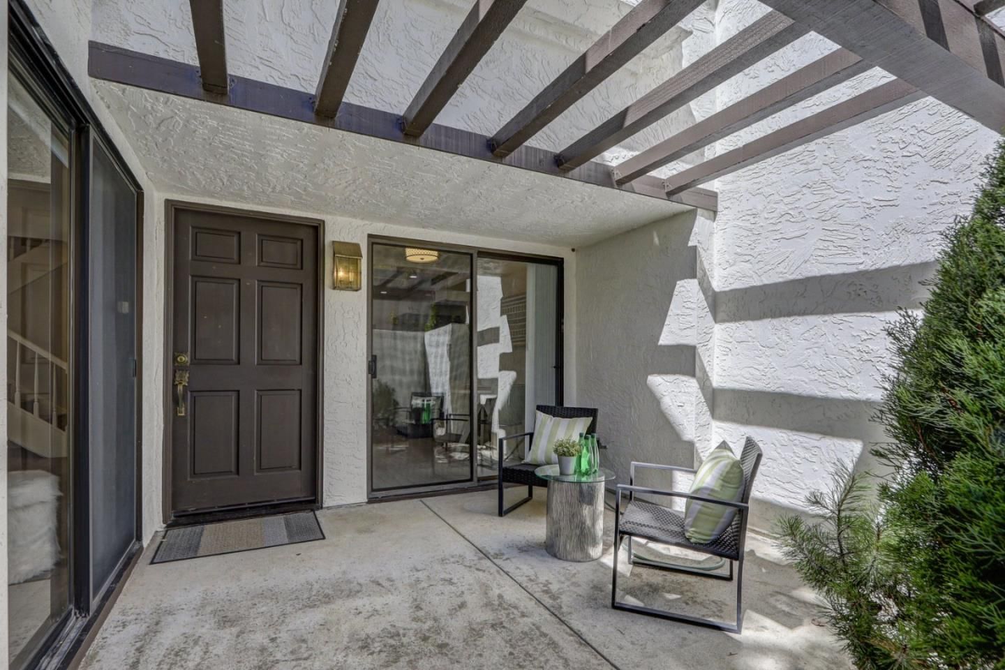 MLS Listing Photo 2