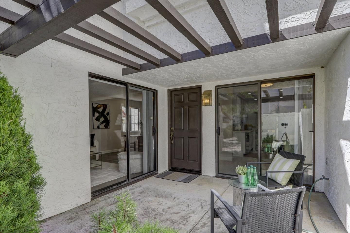 MLS Listing Photo 3