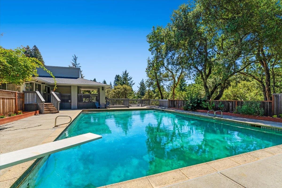 MLS Listing Photo 1