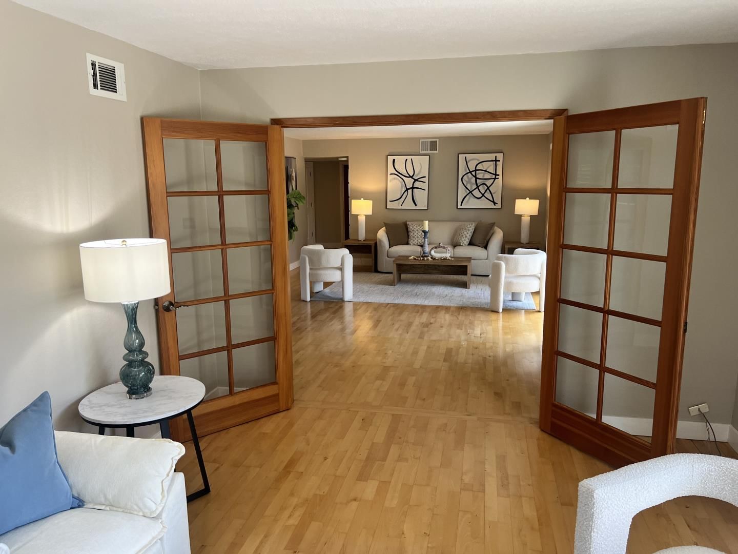 MLS Listing Photo 4