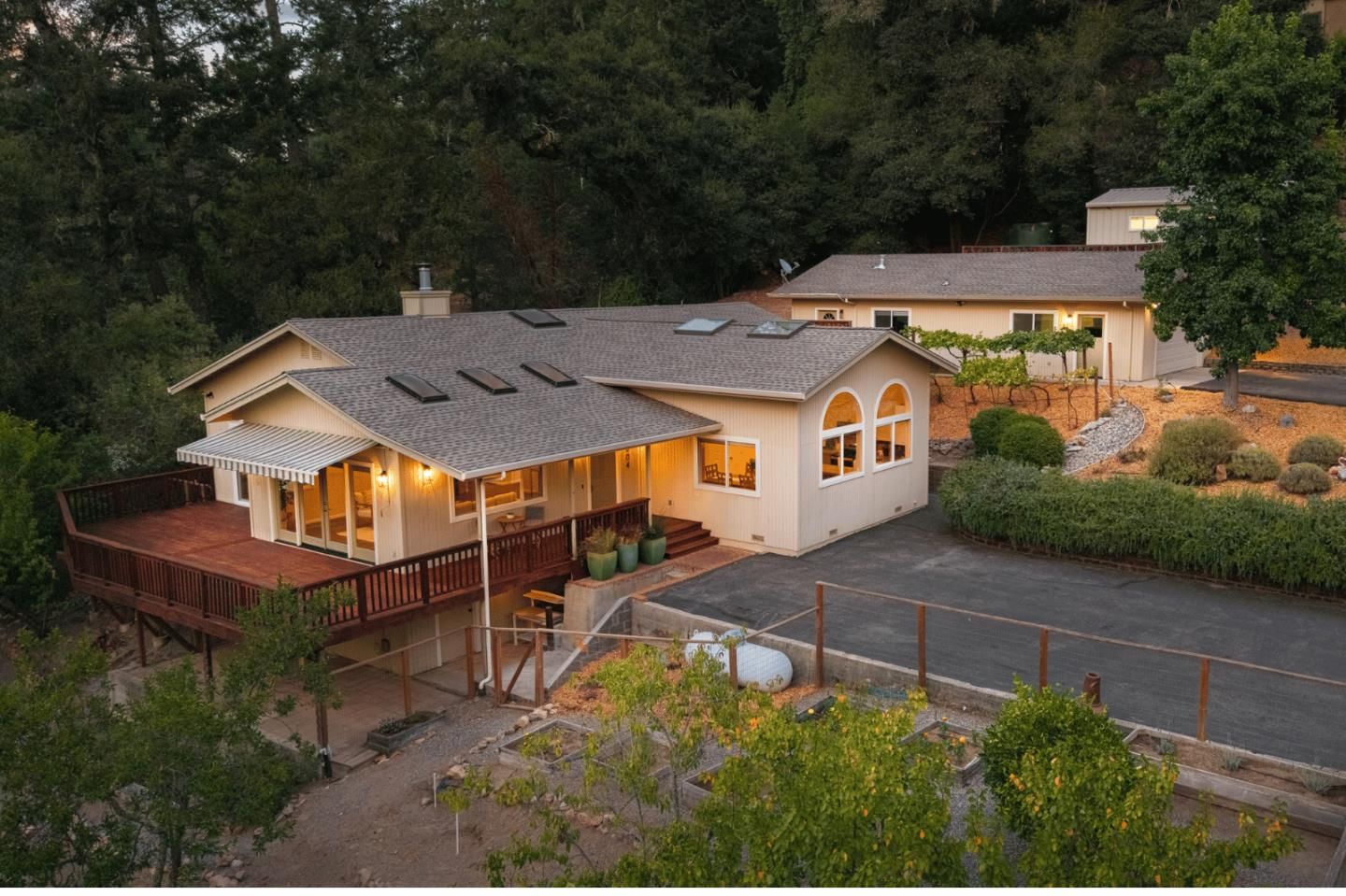 MLS Listing Photo 1