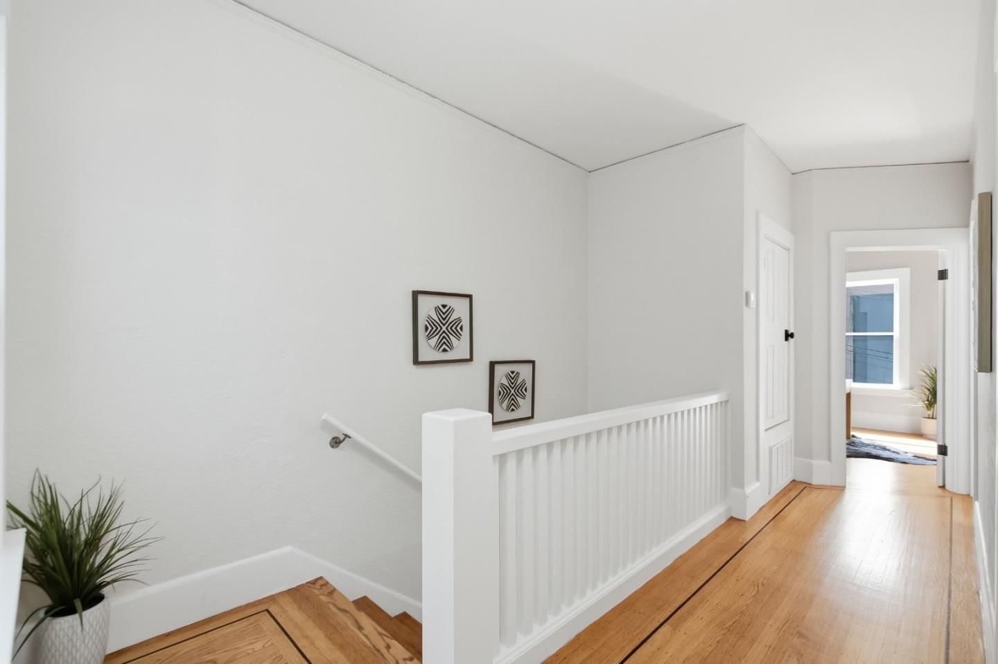 MLS Listing Photo 4