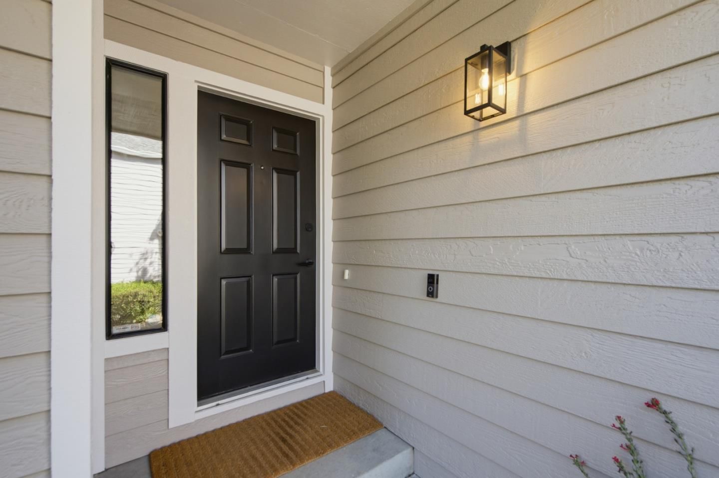 MLS Listing Photo 3