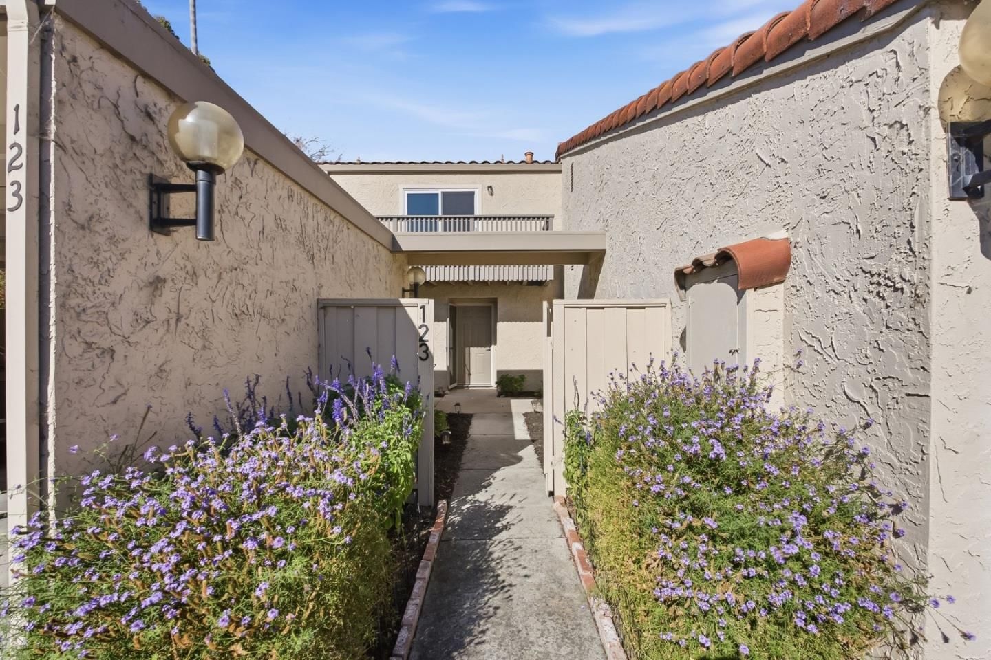 MLS Listing Photo 2