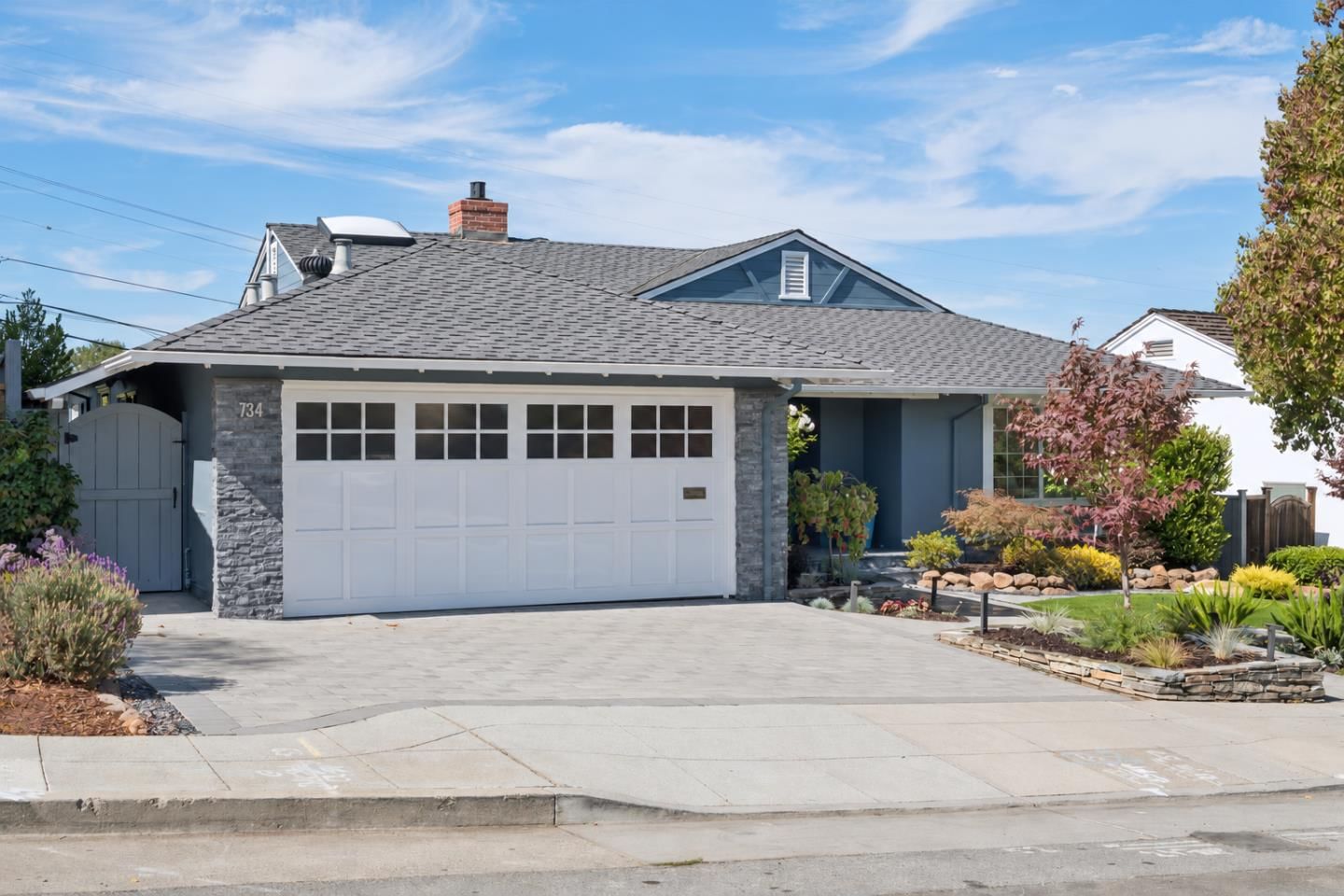 MLS Listing Photo 3