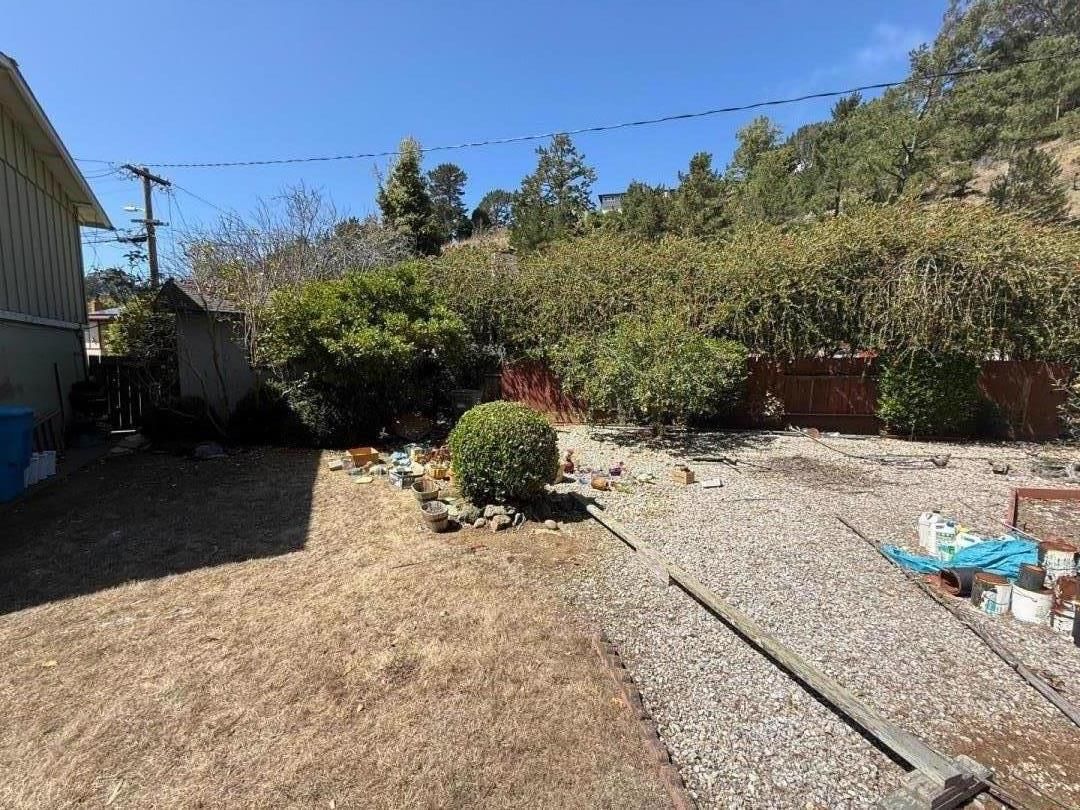 MLS Listing Photo 3