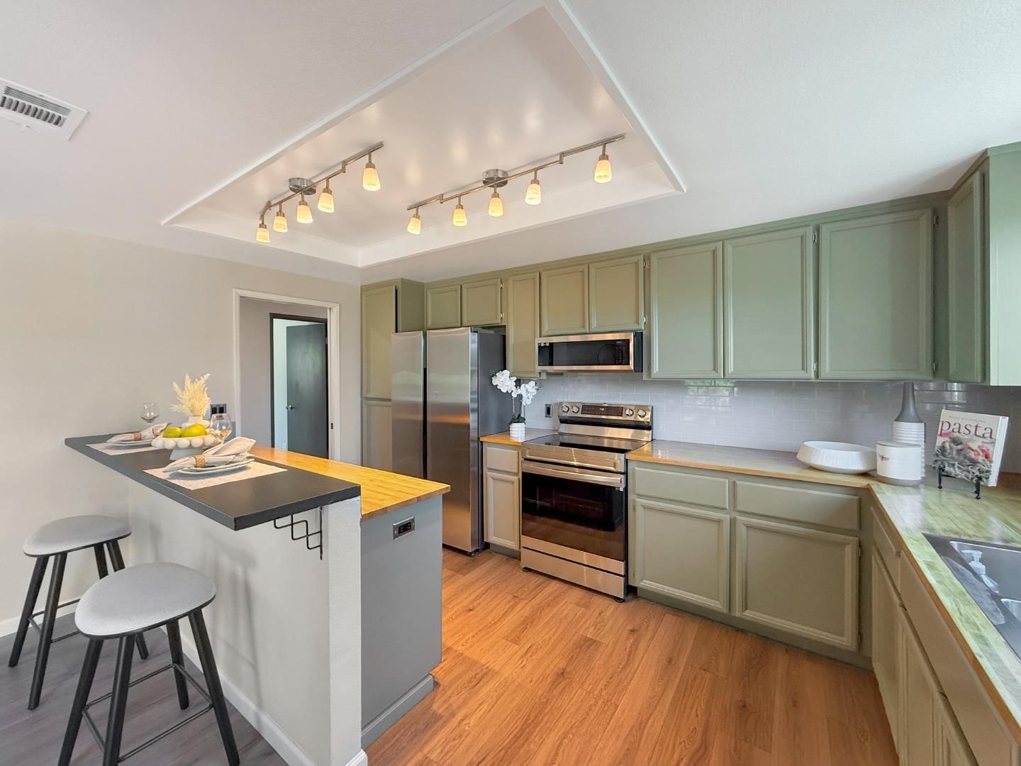 Heather Ridge