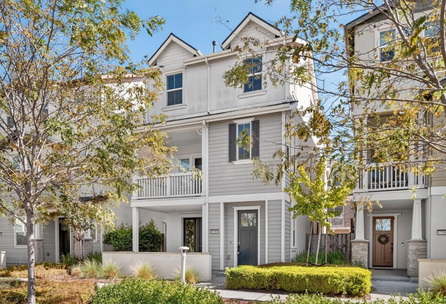 Bay Crest