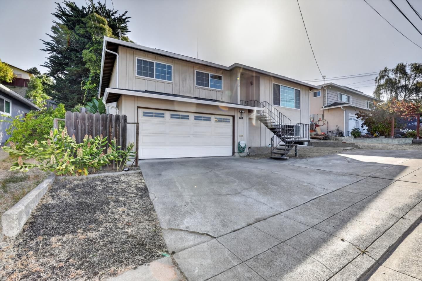 MLS Listing Photo 2