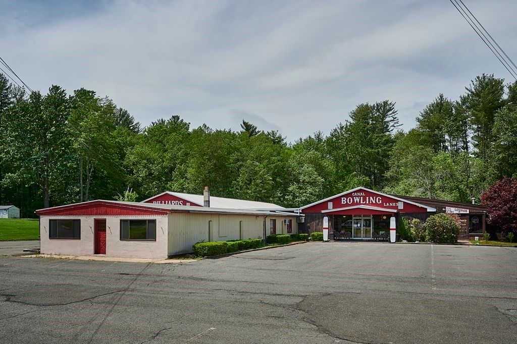 74 College Hwy Southampton — Photo 11 of 42