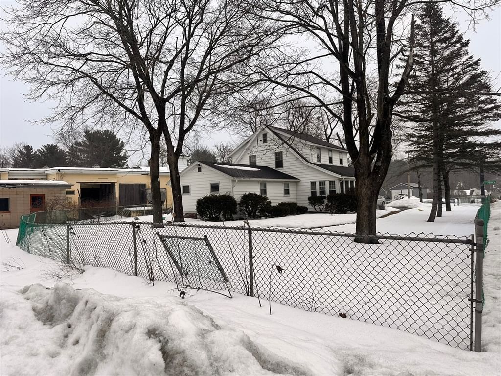 214 Feeding Hills Rd Southwick — Photo 15 of 18