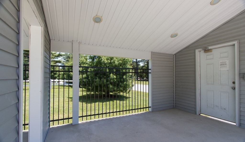 Listing Image 17
