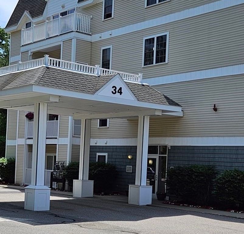 Main Listing Photo