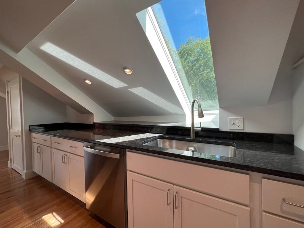 10 Deerfield Ave #2 Shelburne — Photo 6 of 25