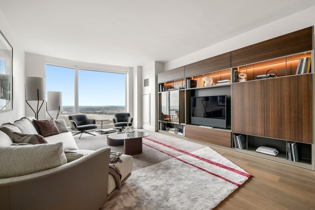 240 Devonshire Street #3702 Floor 37