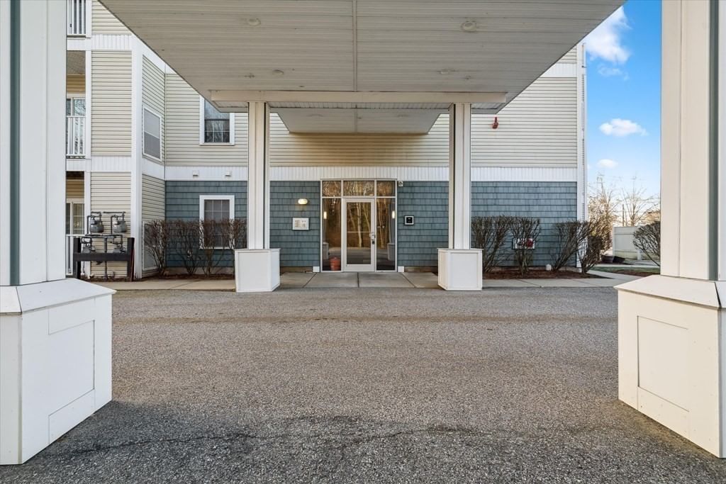 Listing Image 27