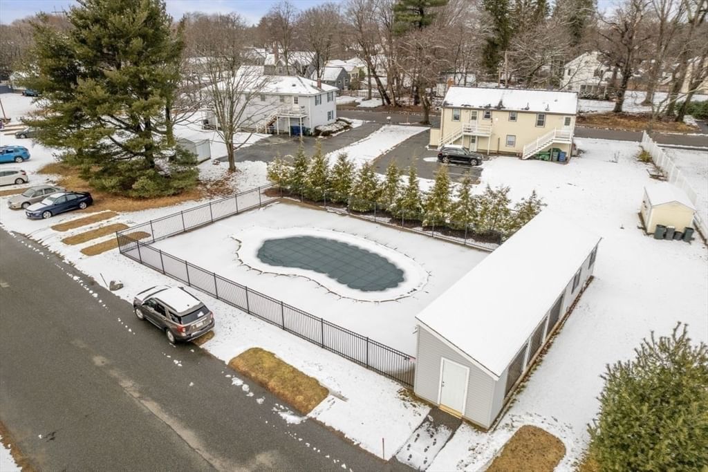 Listing Image 19