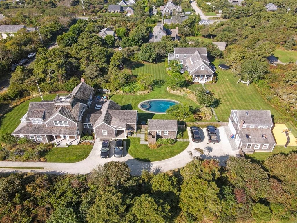 14 Nonantum Avenue, Nantucket, MA 02554 photo 2