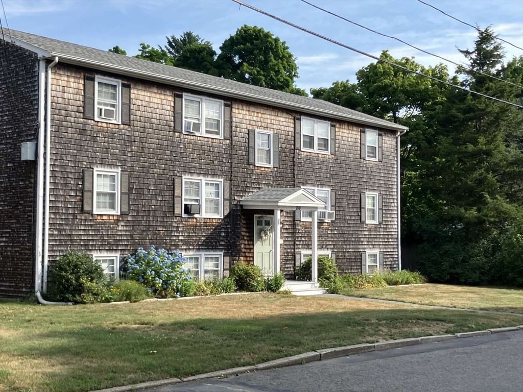 Listing Image 10