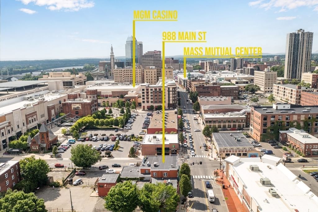 988-994 Main St, Springfield, MA 01105