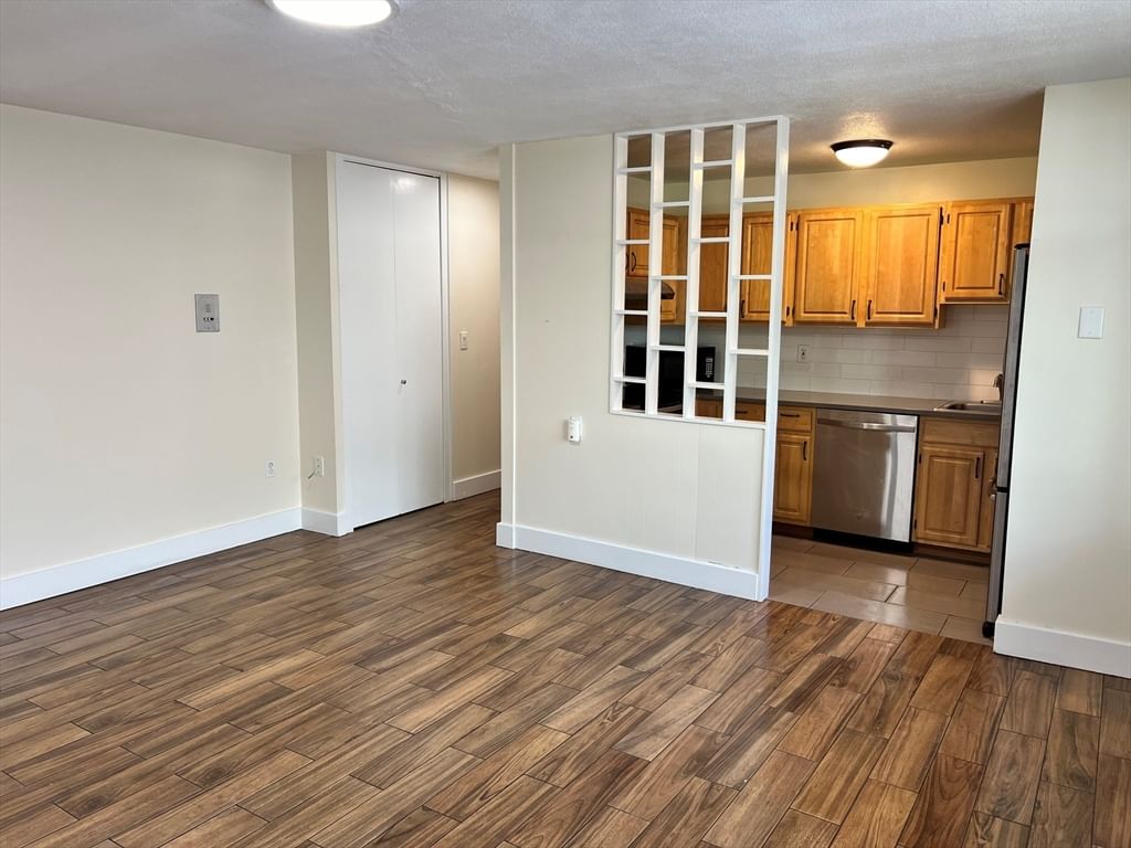 125 Trapelo #11 Belmont — Photo 17 of 25