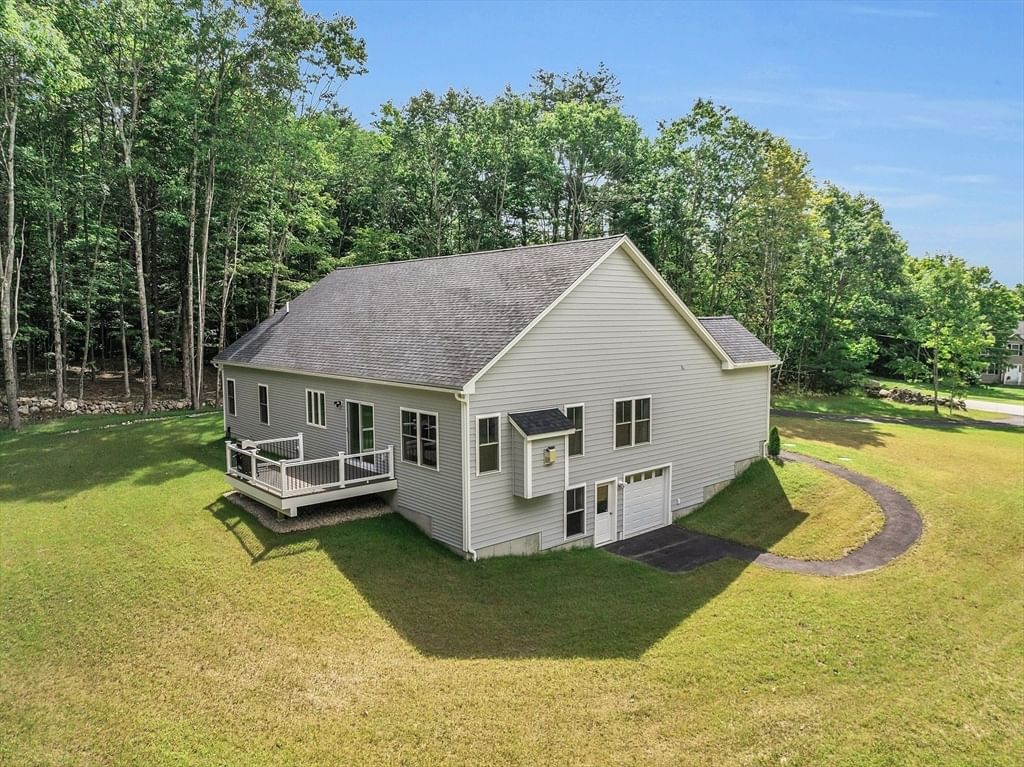 438 Middle Winchendon Road, Rindge, NH 03461 photo 3
