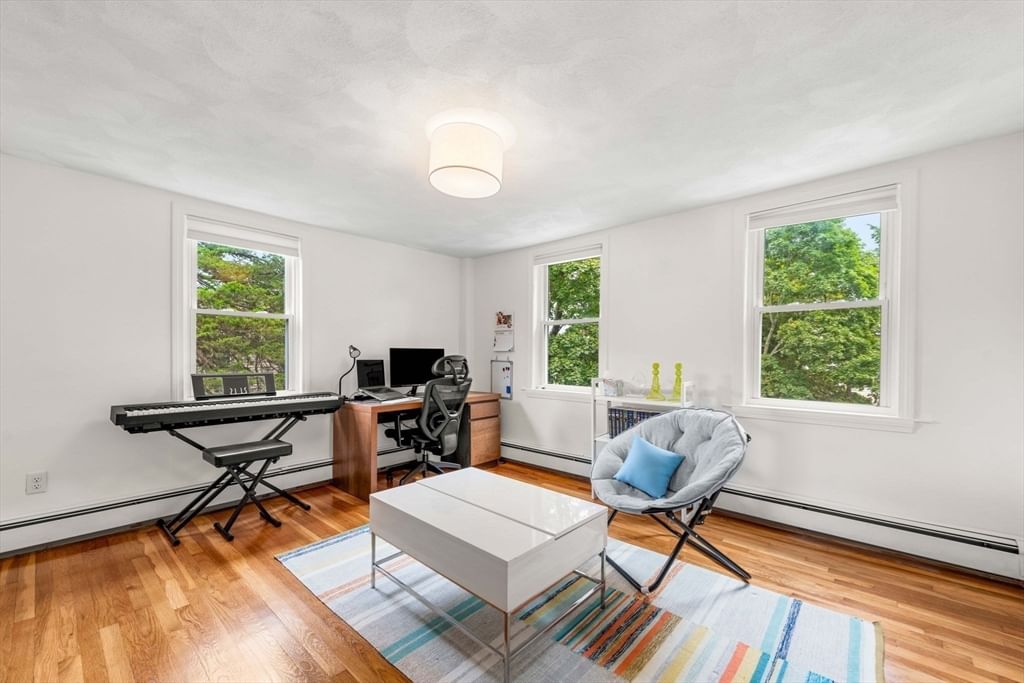 84 Woburn St Reading — Photo 21 of 42