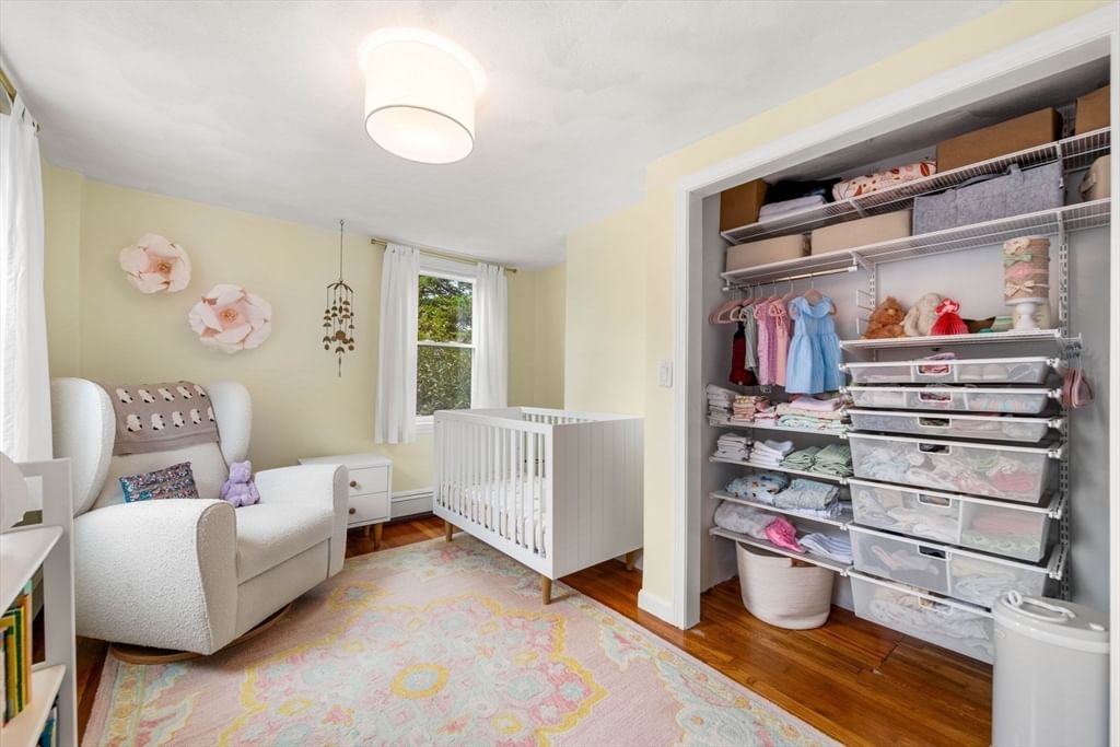 84 Woburn St Reading — Photo 26 of 42