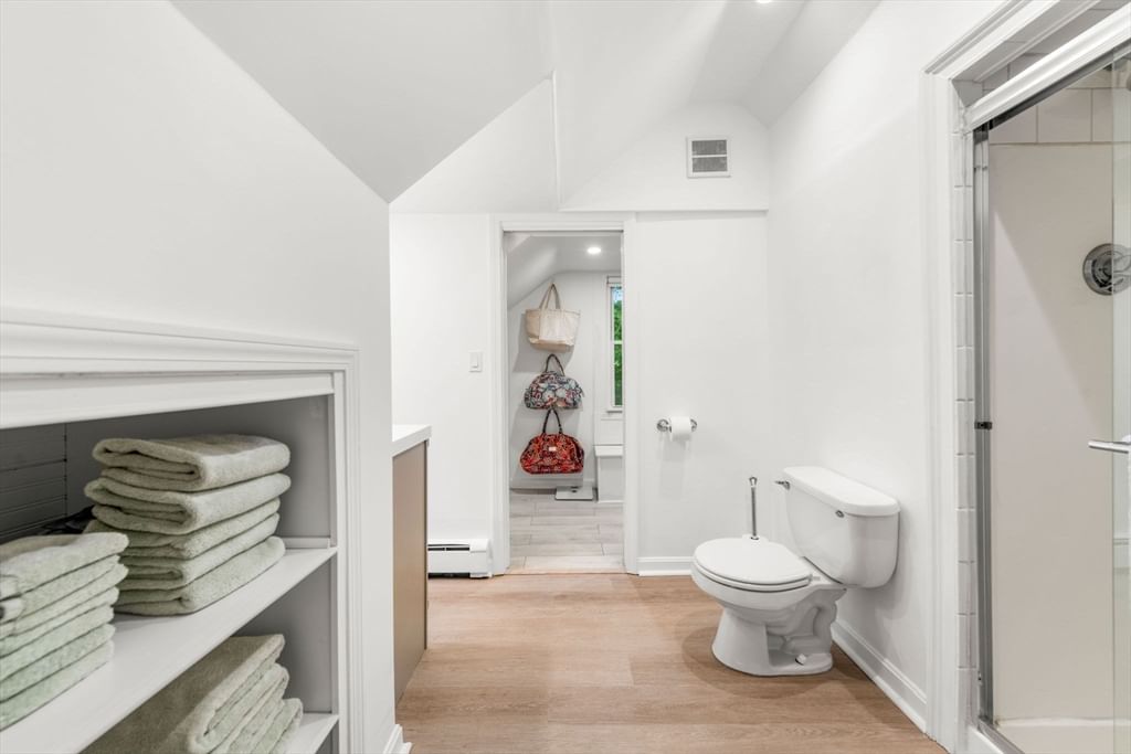84 Woburn St Reading — Photo 32 of 42
