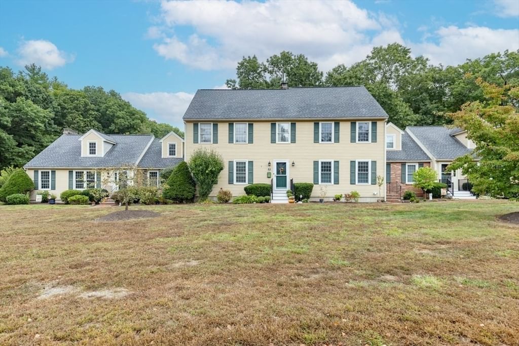 18 Seaver Brook Way #18, Plaistow, NH 03865 photo 2