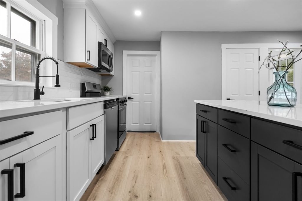 65 Washington, Keene, NH 03431 photo 4