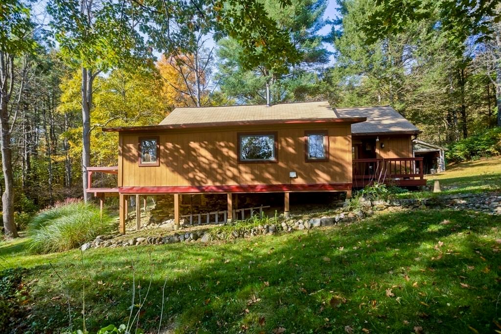 134 Indian Hollow Rd, Chesterfield, MA 01012